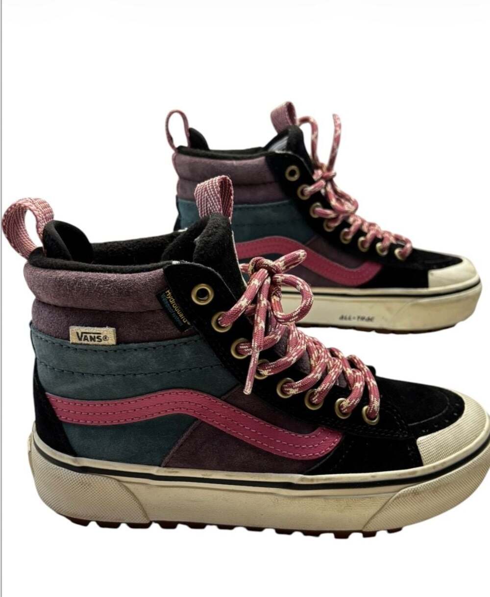 Vans Sk8-Hi MTE-2 Trekker Hiking Shoes in Black Pink White Multi